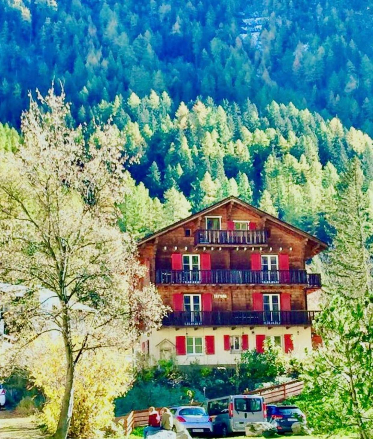 Apartments Chalet Tatyana Leukerbad Exterior foto